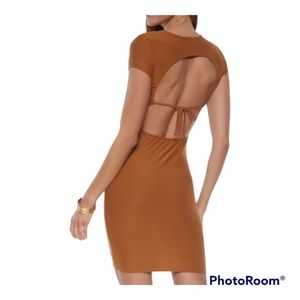 DEREK HEART Women's Open Back T-shirt size L